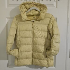 Uniqlo Women's Yellow Ultra Light Down Puffer Jacket